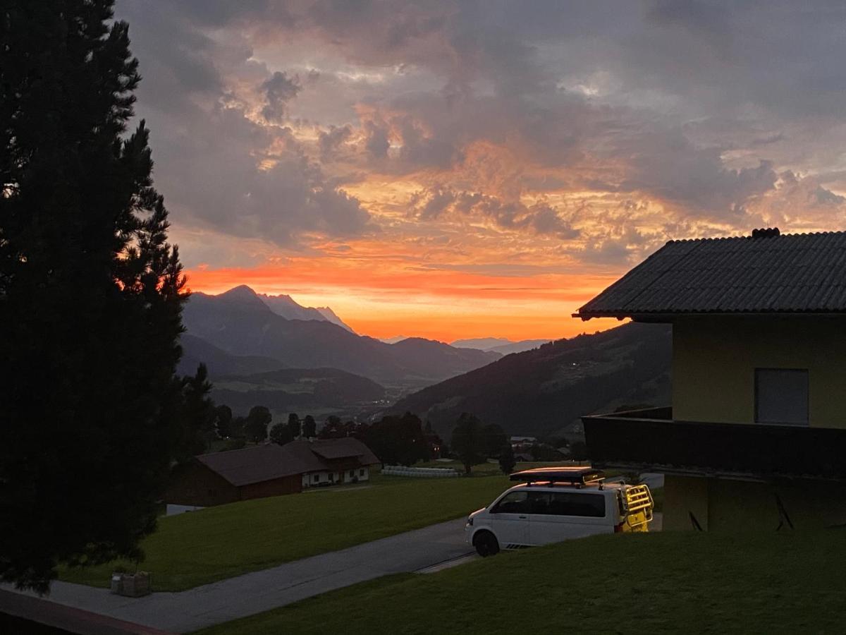 Haus Bergsicht Lägenhet Schladming Exteriör bild